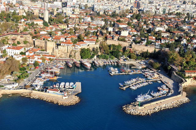 Türkiye'de en çok hangi ülke vatandaşları ev alıyor? 14