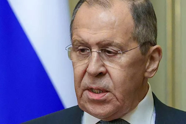 Lavrov: NATO savaş provoke etme amacında