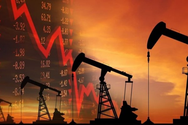 Çin verileri ve Libya'nın üretime geçmesiyle petrol fiyatları düştü
