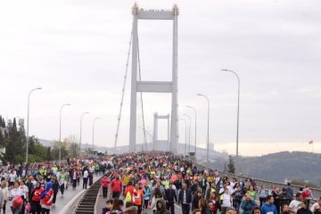 Şampiyonlar, Vodafone 40. İstanbul Maratonu’nda yarışacak