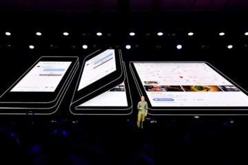 Samsung katlanabilen yeni telefonunu tanıttı