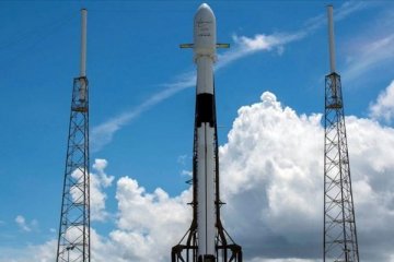 SpaceX, Starlink ağı için 60 internet uydusunu daha uzaya fırlattı