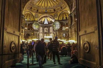 Ayasofya'nın restorasyon ihalesi Erdoğan'ın arkadaşına