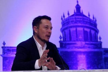 Musk Mars'a seyahat planını açıkladı