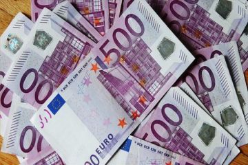 Euro tarihi zirvesine çıktı